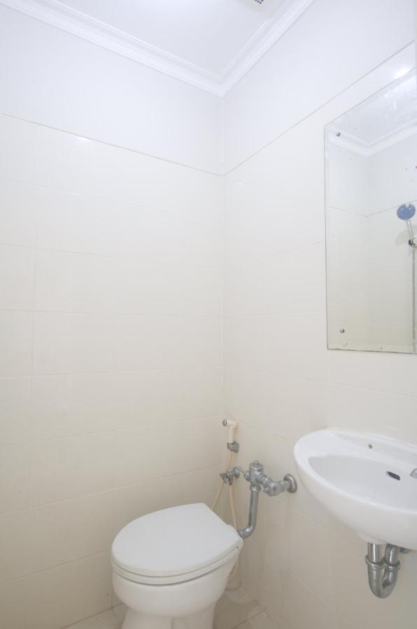Oyo 3049 Scientia Dormitory Syariah Τάνγκερανγκ Εξωτερικό φωτογραφία